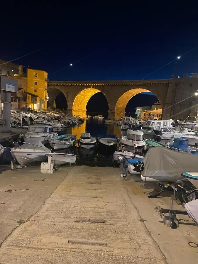 Votre écrin pour un agréable séjour à Marseille ! France